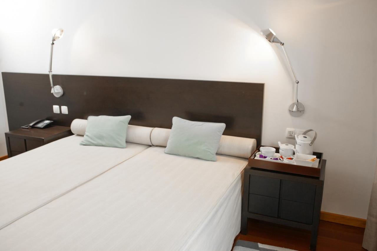 Hotel Vila Luena Vila Verde  Bagian luar foto
